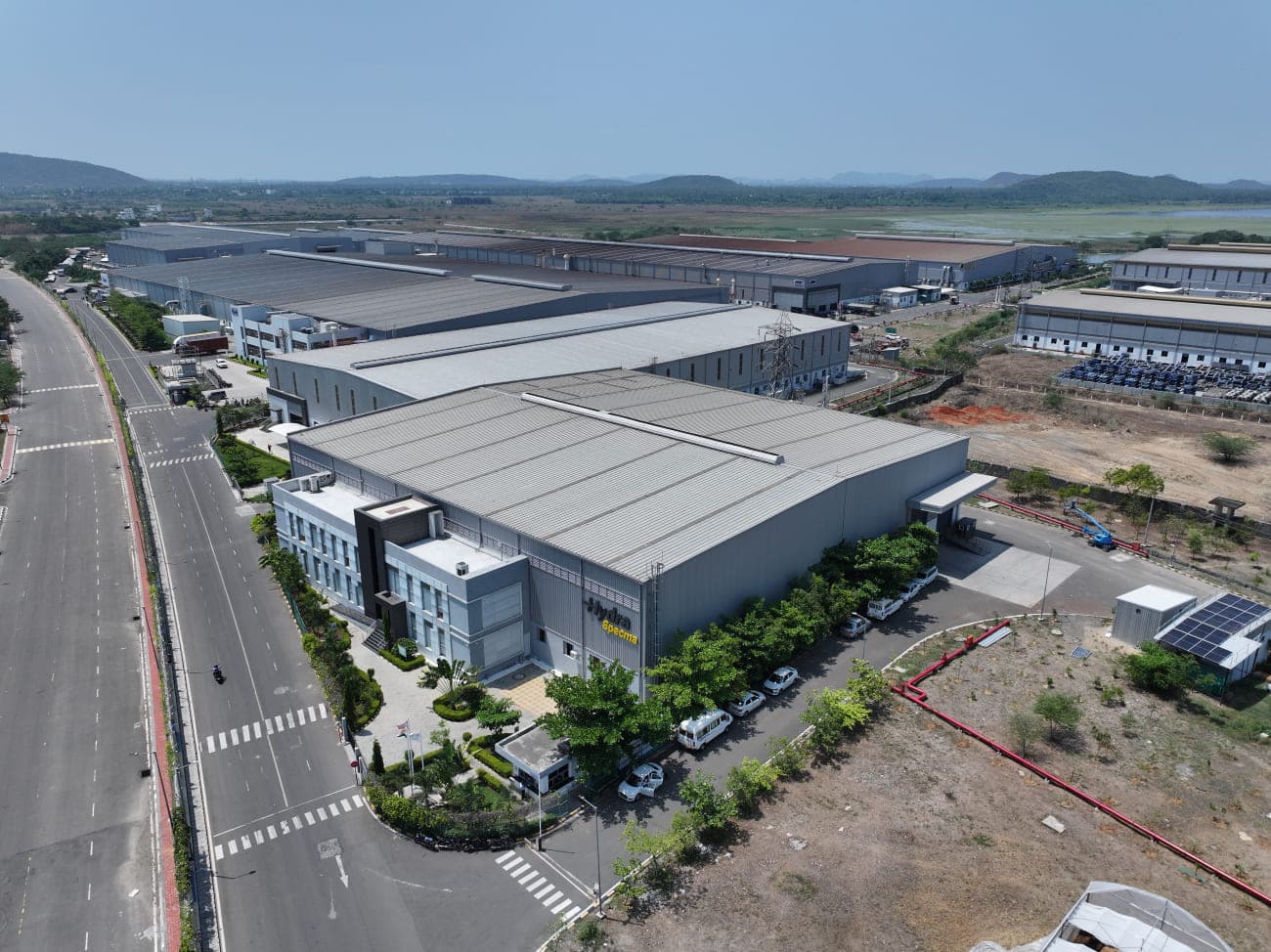 Light industrial and warehousing facility